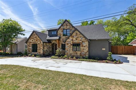 12801 Epps Fld, Farmers Branch, TX 75234 .